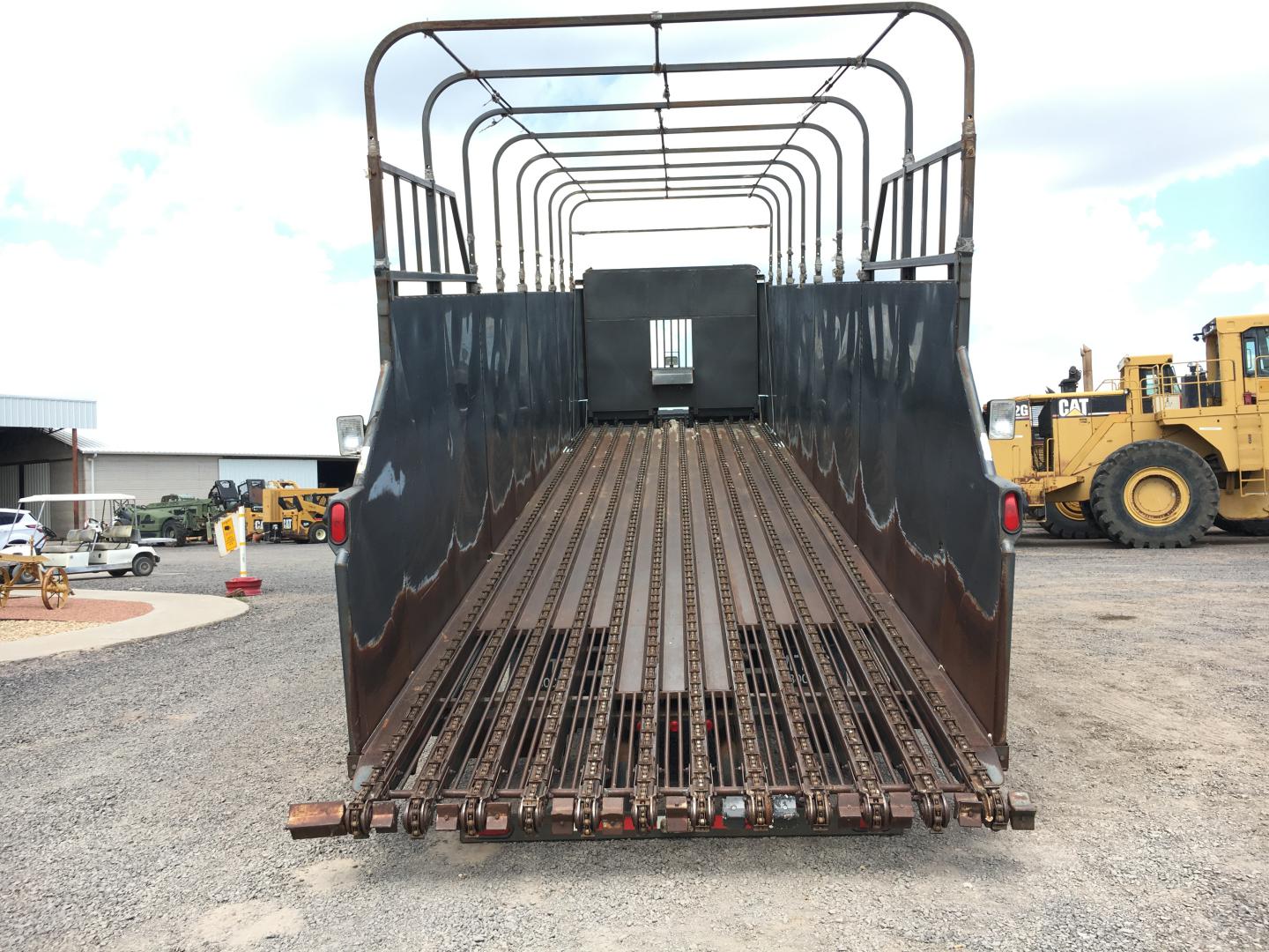 ./imagenes/INVOICE/2019/16983/CAMION INTERNATIONAL 7600 CON TRANSPORTADOR DE ALGODON  (79).JPG